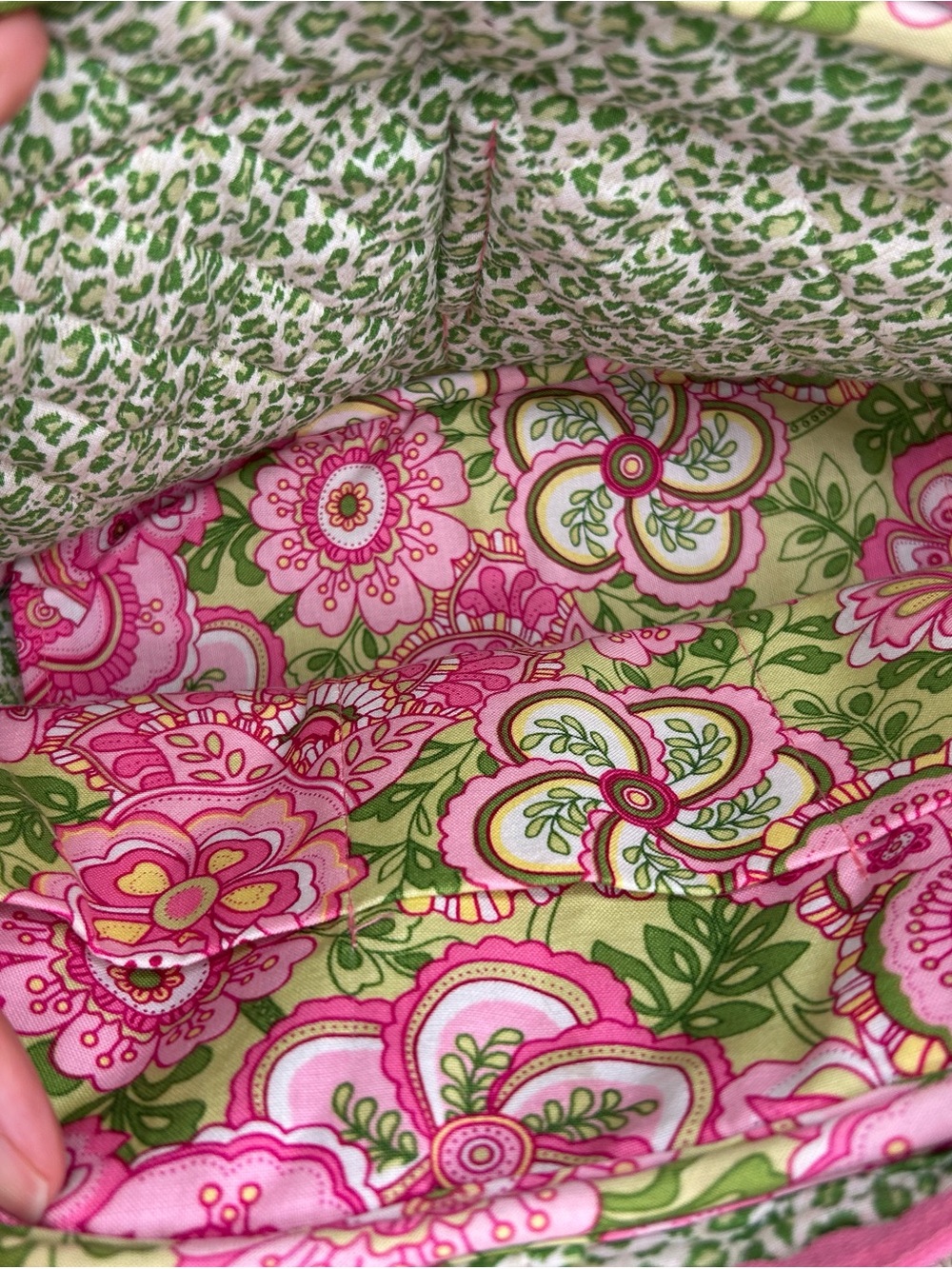 Vera Bradley petal pink bowler bag. Mint condition - Picture 8 of 9